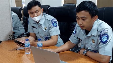 Wujudkan Road Safety Kapeka Masuk Kampus Uniba Korlantas Polri