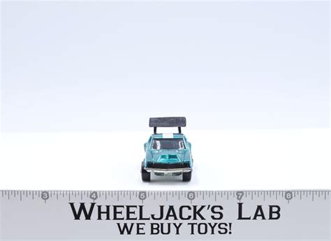 Mighty Maverick Aqua Mattel Redline Hot Wheels Vintage RL W Button Wing Wheeljack S Lab