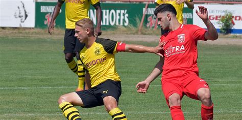 Lüner Philipp Hanke bleibt noch ein weiteres Jahr in der Regionalliga