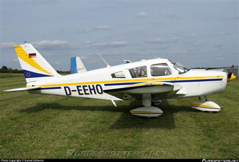 D EEHO Private Piper PA 28 140 Cherokee Photo By Daniel Schwinn ID