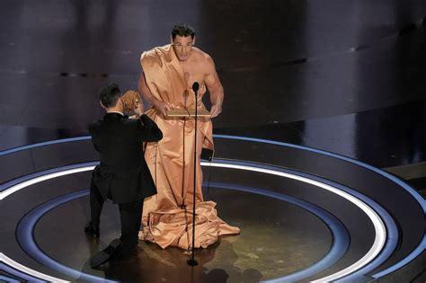 ‘the Male Body Is Not A Joke John Cena Presents Oscar Award Naked