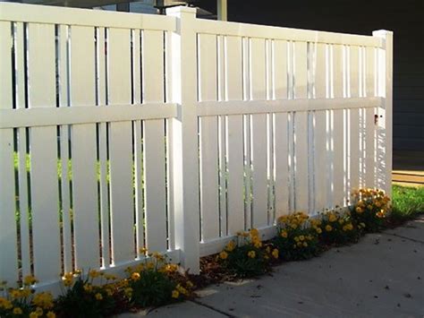 Vinyl Semi Private Fencing Products Phillips Outdoors La Crosse Wi