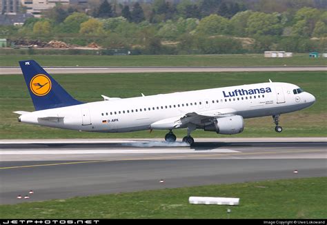 D AIPX Airbus A320 211 Lufthansa Uwe Lokowand JetPhotos