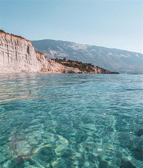 GRECIA ISOLE IONIE IN BARCA A VELA ARYA SAILS