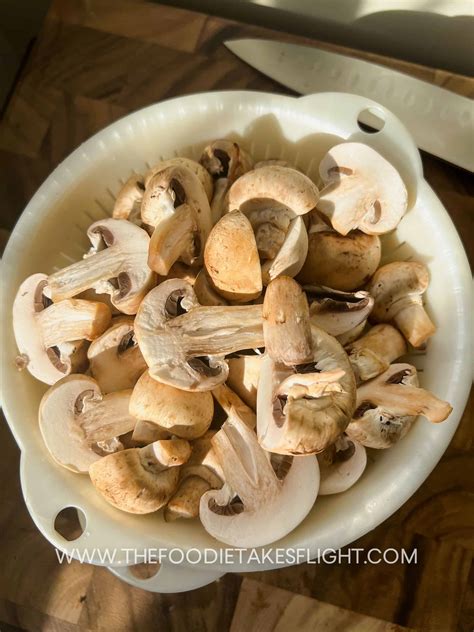 Garlic Mushrooms The Foodie Takes Flight