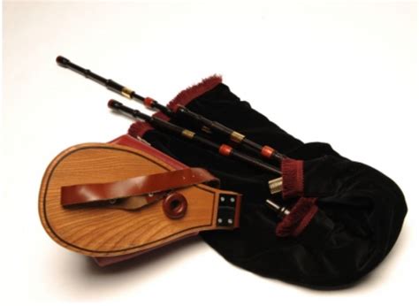 scottish smallpipes border pipes