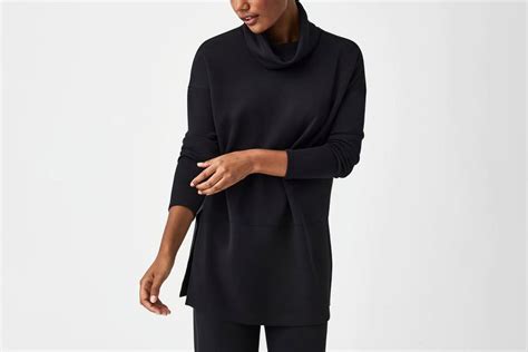 This Ultra Cozy Spanx Turtleneck Is Selling Out Thanks To 1 Detail