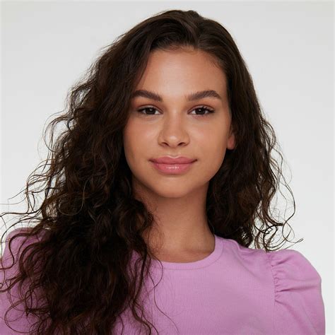 Køb What The Fake Plumping Lip Filler 02 Oh My Nude fra Essence Matas