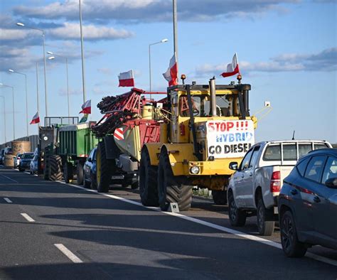 Zachodniopomorskie Protest Rolnik W Na S Niedaleko My Liborza Sprawa