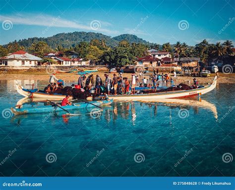 Fisherman In Saparua Island Central Maluku Editorial Stock Photo