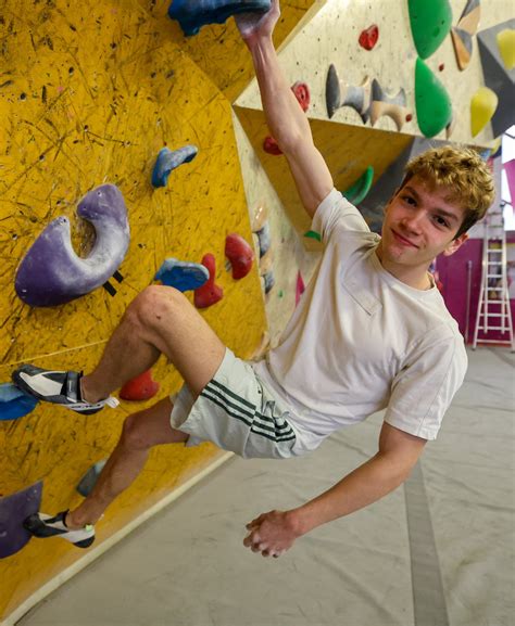 Escalade Coupe Du Monde Janja Garnbret Adam Ondra Mejdi Schalck