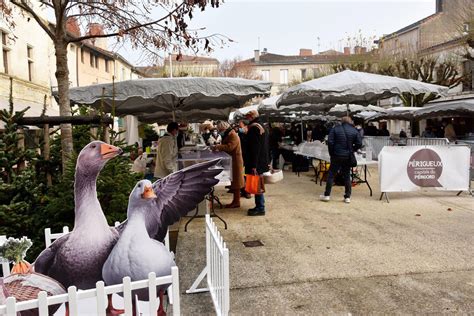 P Rigueux Le March Au Gras Est Il Menac