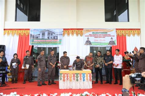 Peresmian Gedung Baru Kantor Kejaksaan Negeri Kotamobagu Dihadiri Oleh