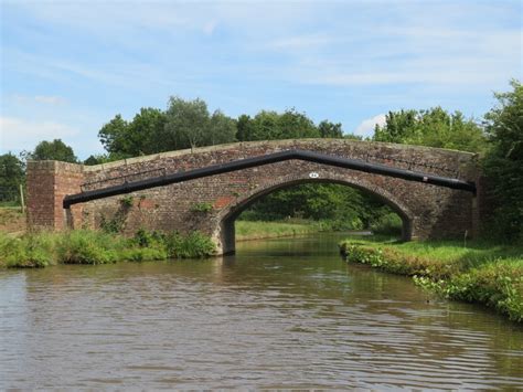 Bridge Trent And Mersey Canal Richard Rogerson Geograph Britain