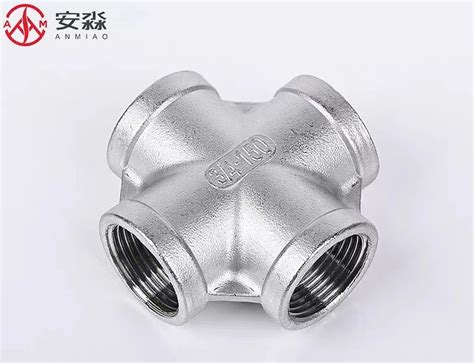 Stainless Steel Pipe Fitting Four Way Tees Forging Female