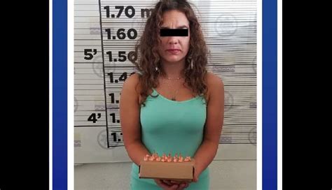 Detienen A Mujer De Tijuana Con Diversas Dosis De Droga En Rosarito