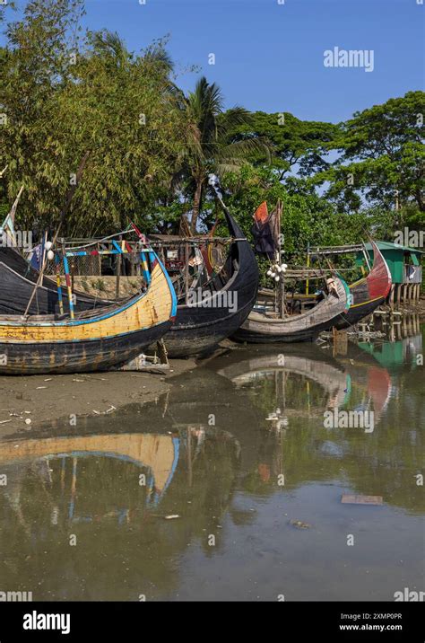 Traditional Bangladeshi Moon Fishing Boats Chittagong Division Ukhia