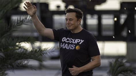 Done Deal Internet Shaken As Elon Musk Is Officially The Owner Of Twitter