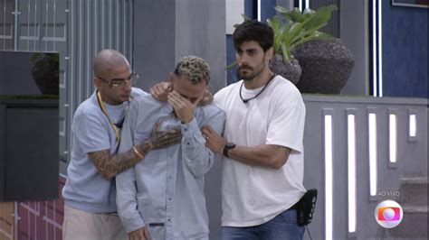 Foto Bbb Fred Desimpedidos Foi Consolado Por Mc Guim E Cara De