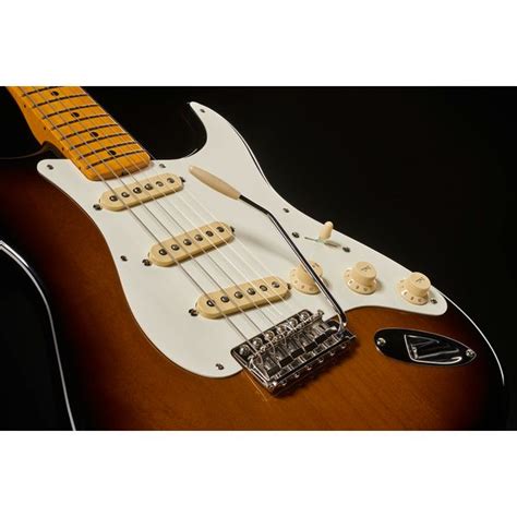 Fender AV II 57 STRAT MN 2TS Thomann United States