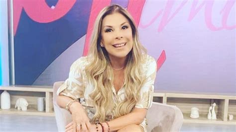 Mim Regresar A A Televisa Tras Fracaso En Tv Azteca Revelan Estilo