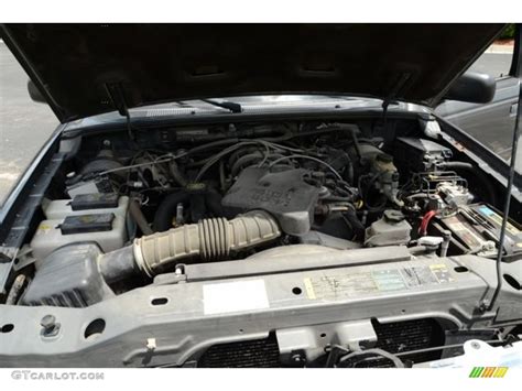 2004 Ford Ranger Xlt Supercab 40 Liter Sohc 12 Valve V6 Engine Photo
