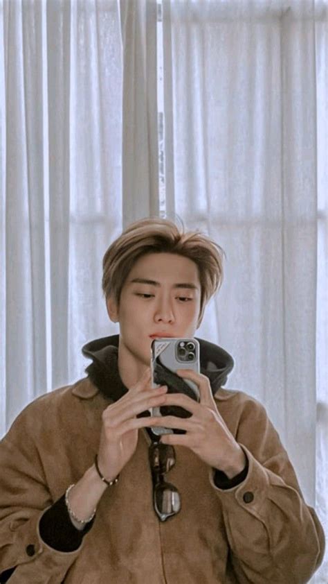 Pin by ᴘsɪᴋᴏᴘᴀᴛ on Pin buatan Anda Jaehyun Jaehyun nct Nct