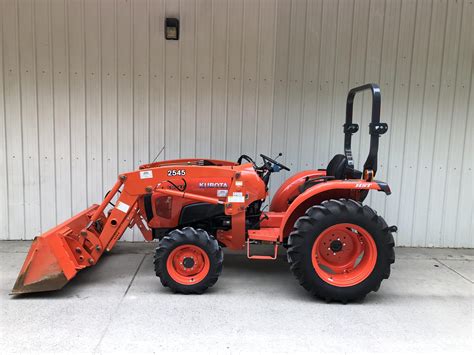 2015 KUBOTA L3901 HST, DEMO 28 HRS - Pre-Owned Kubota