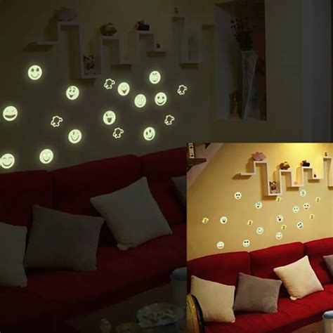 Glow In The Dark Luminous Fluorescent Pvc Wall Stickers Emoji Smiley