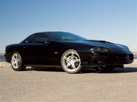 2002 Chevy Camaro SS- GM High-Tech Performance Magazine