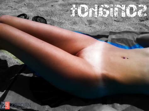 Soniahot Greek ZB Porn