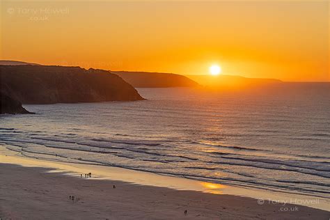 Perranporth-Beach-Sunset-Cornwall-AR2015