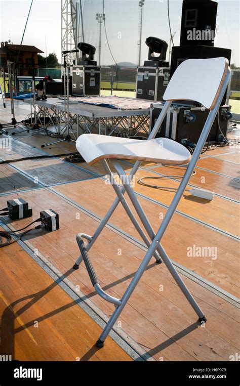 Rock And Pop Concerts Hi Res Stock Photography And Images Alamy