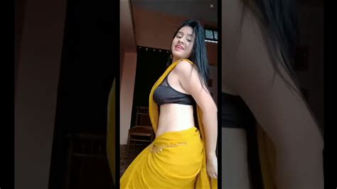 Hot Bhabhi Dance In Saree Aditi Menon Youtube