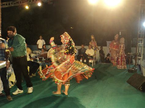 Dance |Dance Forms| Dance Lovers |Dance Creators: Garba - The Indian ...