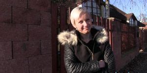 Public Agent Janie Sky Gets Her Pussy Splattered With Spunk Tnaflix