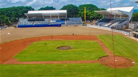 Inicia La Cuenta Regresiva Para El Estadio Roberto Clemente De La