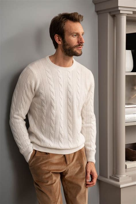 White Cable Knit Sweater Made In Italy Männer Mode Herrenmode Lässig Männer Outfit