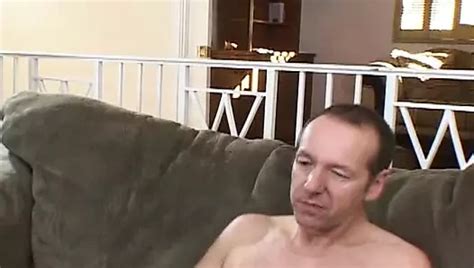 MILF Mit Dickem Hintern Drang Vor Ehemann Mit Cuckold Ein XHamster