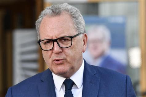 L Gislatives En Finist Re Richard Ferrand Votera Pour La