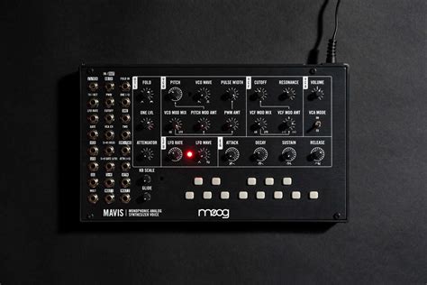 Mavis | Moog