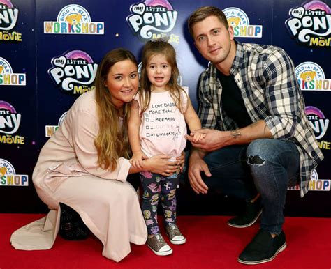 Eastenders Jacqueline Jossa Rang Husband Dan ‘crying Over Lauren Exit