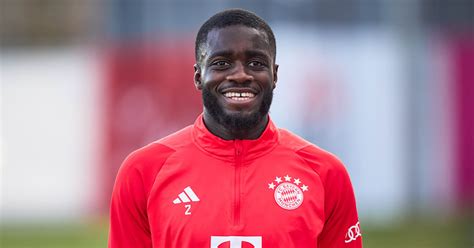 Dayot Upamecano Vuelve A Entrenar Haciendo Ejercicios De Carrera