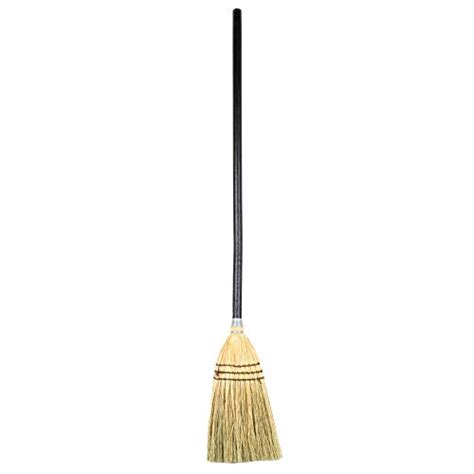 Top 10 Best Outdoor Broom For Leaves In 2023 Reviews By Experts