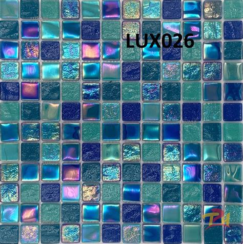 Gạch mosaic thủy tinh trang trí cao cấp LUX025 - TPHTILES CERAMIC