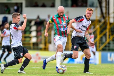 Conc Rdia Vence O Joinville E Larga Na Frente Na Final Da Copa Santa