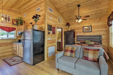 Most Romantic Cabins In Arkansas For Any Budget In