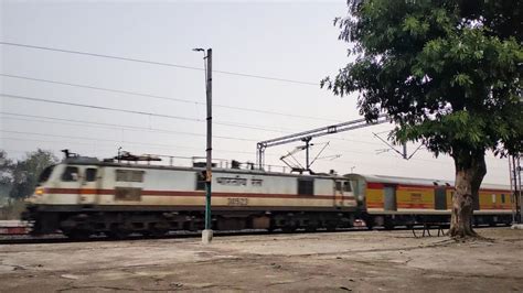 Pooja Express Ajmer To Jammu Tawi Crossing Vijaypur Railway