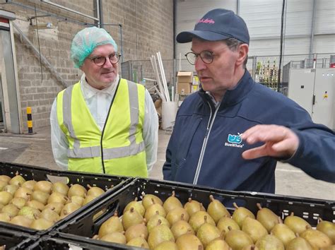 Visite de la coopérative des Vergers d Anjou Verrières en Anjou