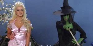 Midget Sex From The Wizard Of Oz Parody Tnaflix